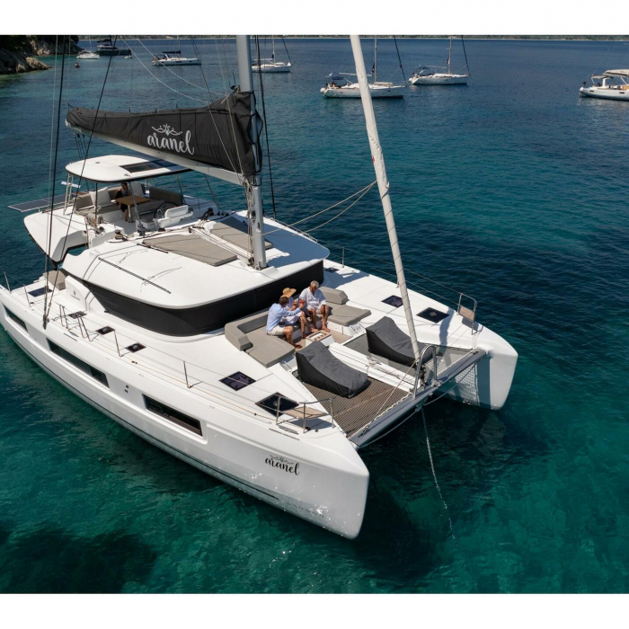 Aranel | Lagoon 51 photo 1