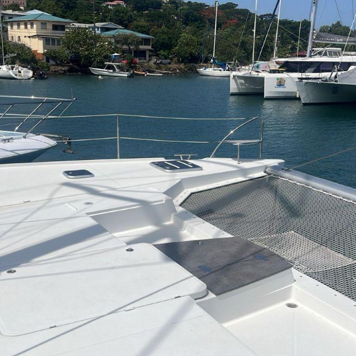 CHRISTOPHINE 2 | Fountaine Pajot Saba 50 photo 4