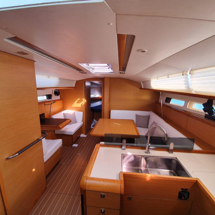 Malee | Jeanneau Sun Odyssey 409 photo 10