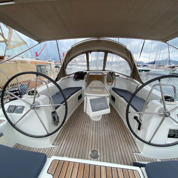 Rhapsody | Oceanis 43 photo 5