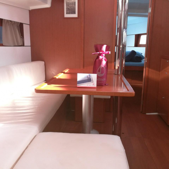 Ariele | Oceanis 38.1 photo 5