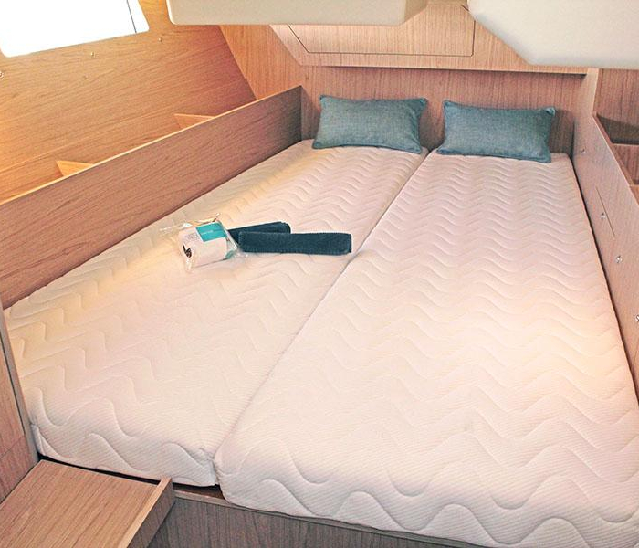 UNDER PRESSURE | Oceanis 41.1 photo 16