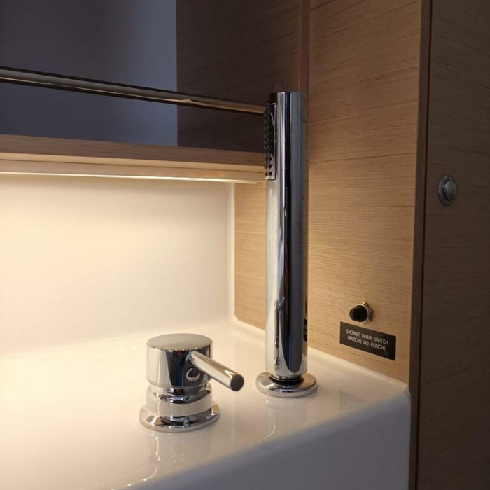 Giugi | Oceanis 30.1 photo 9