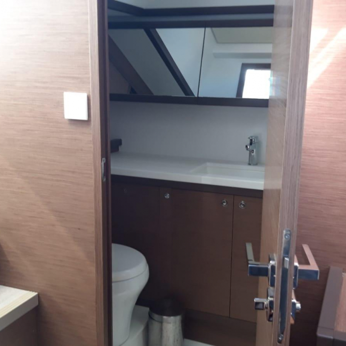 Cala Luna | Lagoon 52F photo 28