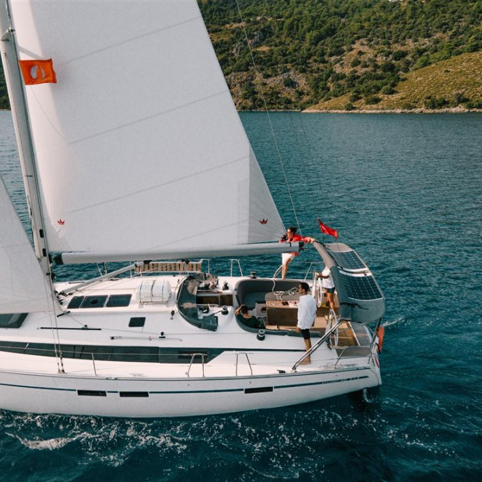 Barcelona | Bavaria Cruiser 46 photo 46