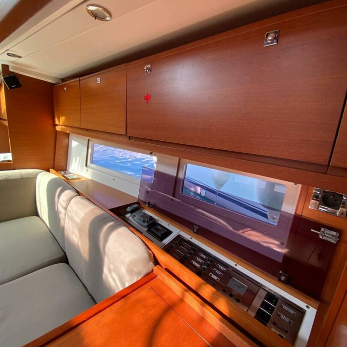 Maestro S | Dufour 500 Grand Large photo 14