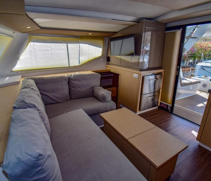 Amber | Lucia 40 photo 35