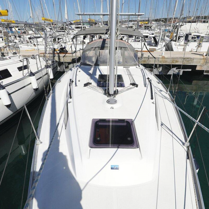 Feeling Good | Bavaria Cruiser 34 photo 7