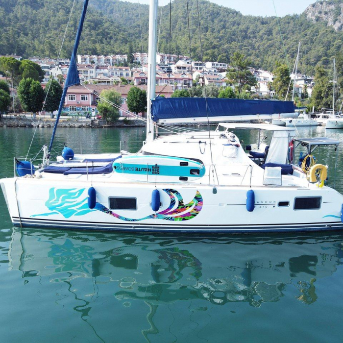 Aloha | Lagoon 410 S2 photo 4