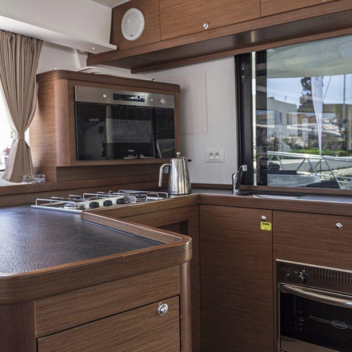 Orlan | Lagoon 42 photo 3