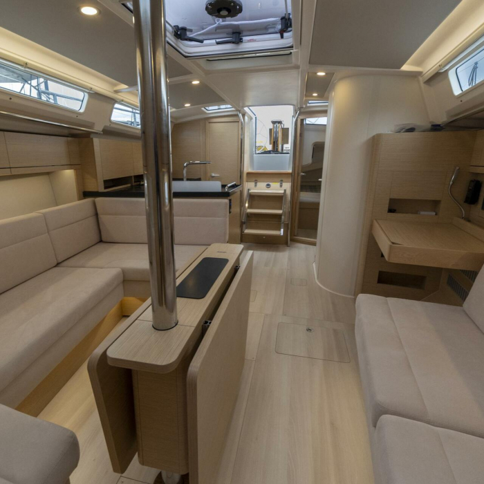 Tecla - Water maker, Solar Panel - BOTH SAILS triradial, Retractabile Bow Trust | Hanse 388 photo 5