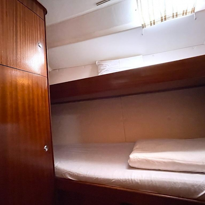 Mirna | Bavaria 44 photo 25