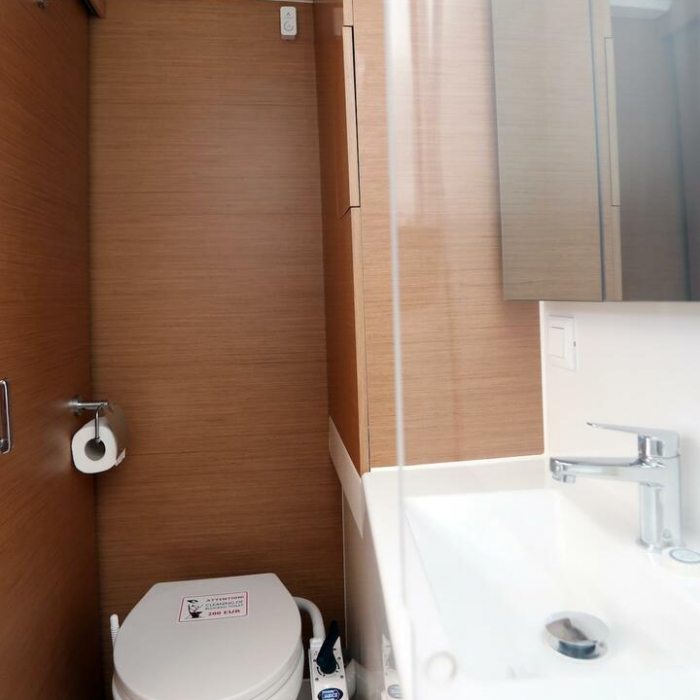 Gold Kiss | Excess 11 photo 20