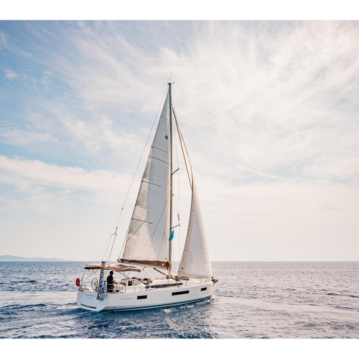 Soulmates | Sun Odyssey 440 photo 6