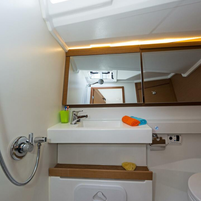 Navillera | Sun Odyssey 440 photo 25