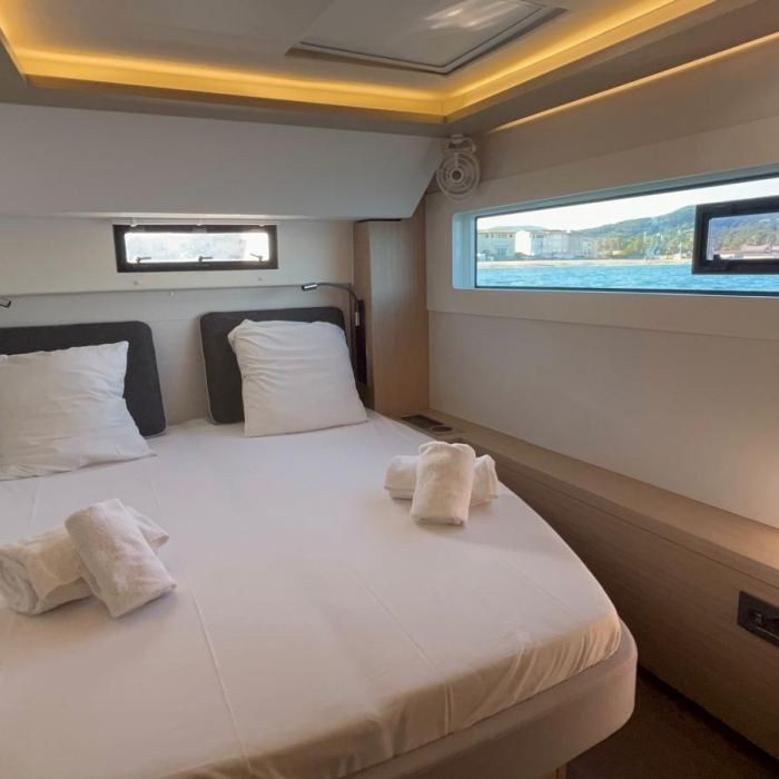 M & M | Lagoon 46 photo 9