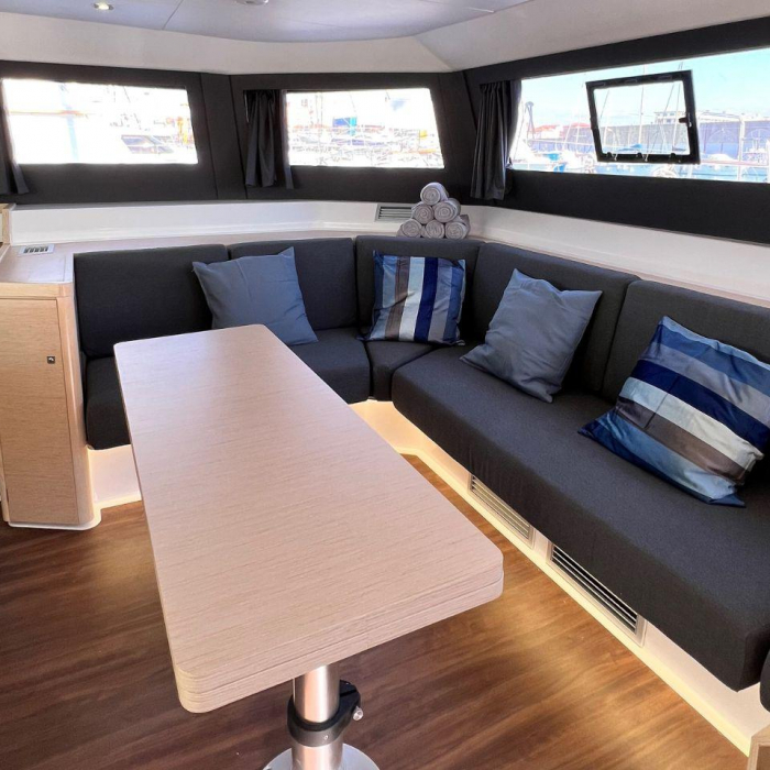 Stella | Dufour Catamaran 48 5c+5h photo 16