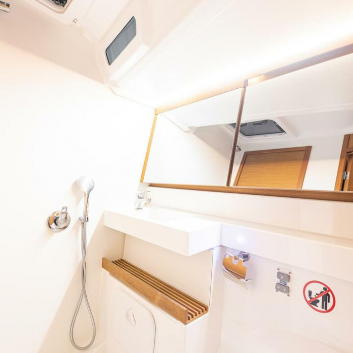 Soulmates | Sun Odyssey 440 photo 17