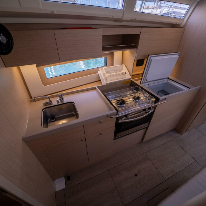 Piperi | Oceanis 37.1 photo 5