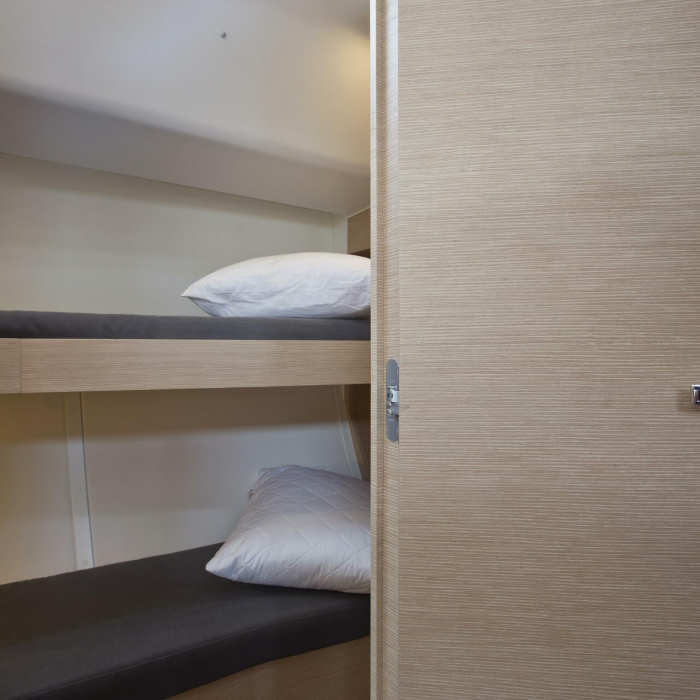 Vuschi | Elan 50 Impression photo 43