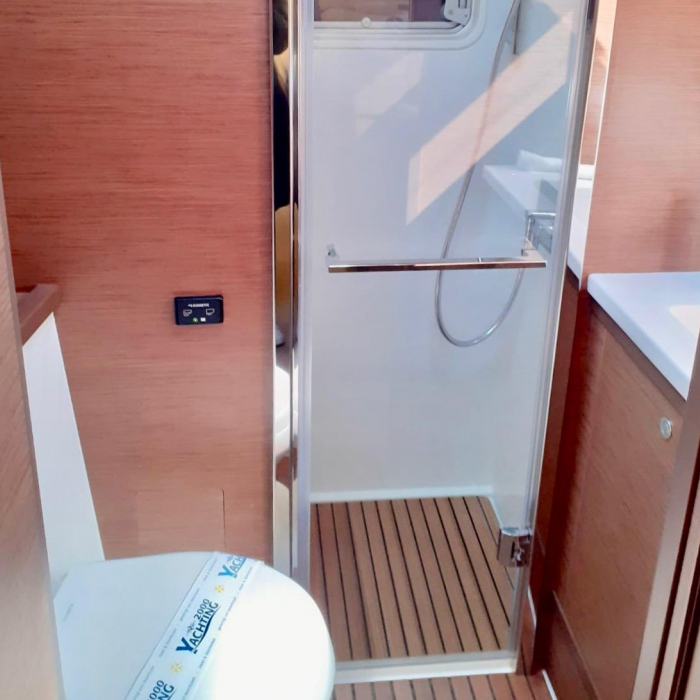 Tiga | Lagoon 52F photo 13