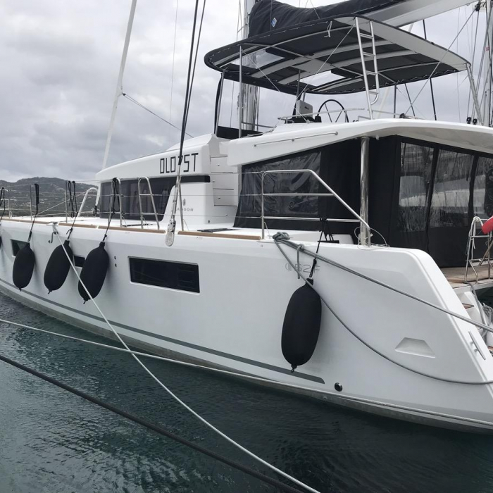 Dugongo II (PTP) | Lagoon 52F photo 3