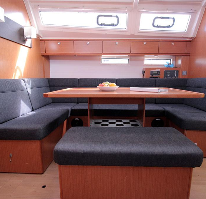 Lucy Ball | Bavaria Cruiser 46 L photo 7