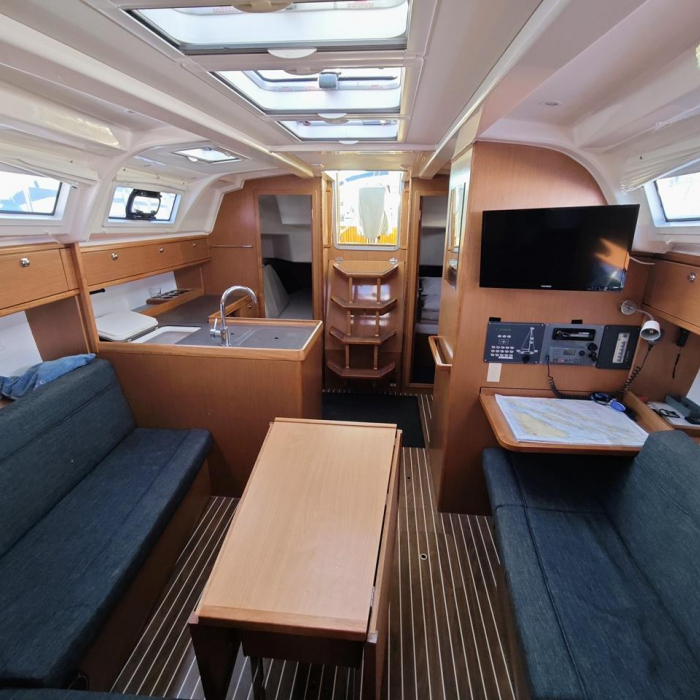 Atena | Bavaria Cruiser 37 photo 10