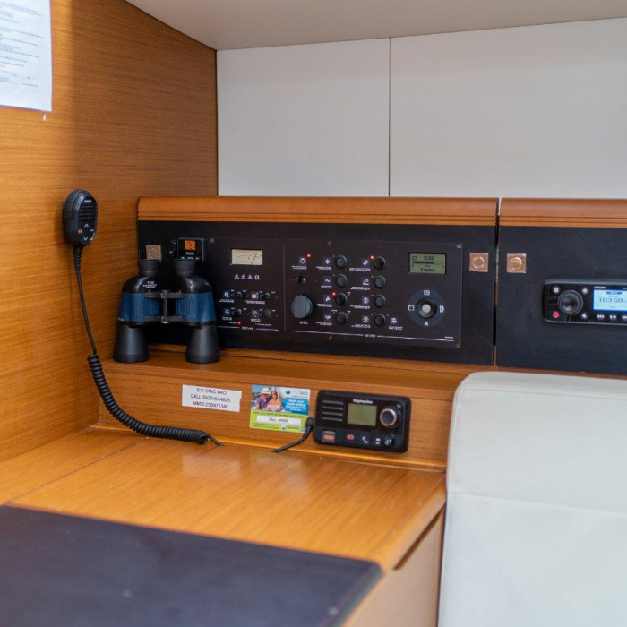 Ciao Bao | Sun Odyssey 519 photo 10