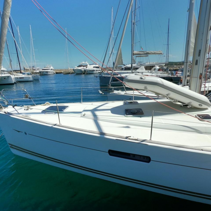 Anita | Jeanneau 53 photo 2