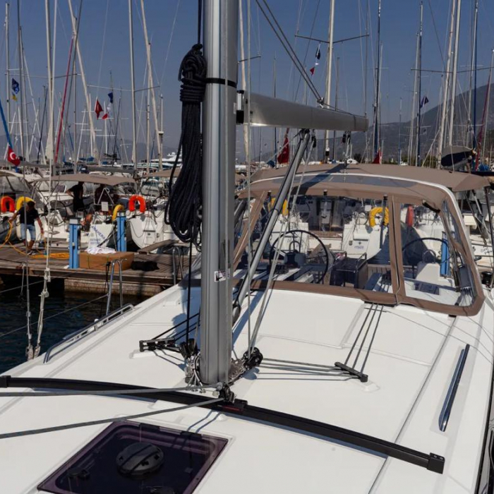 Sail Orion | Oceanis 41.1 photo 7