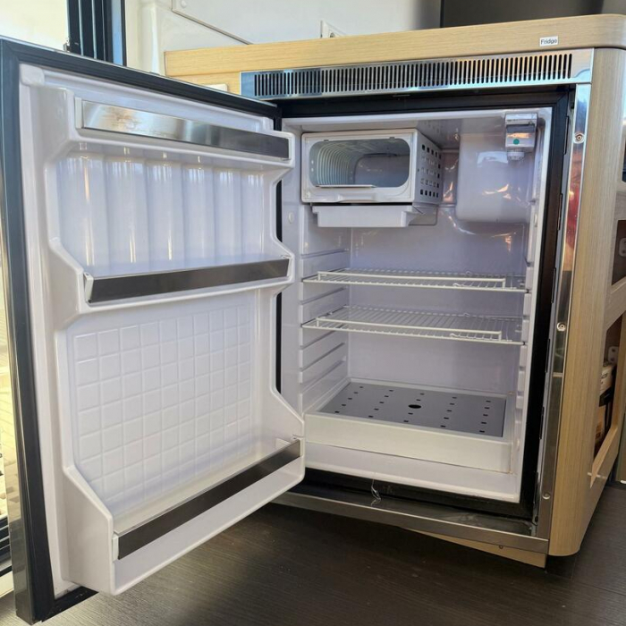 FIND US | Lagoon 42 Owner version photo 26