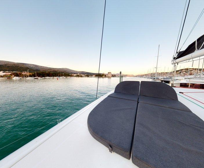 Best Friends I | Lagoon 42 photo 37