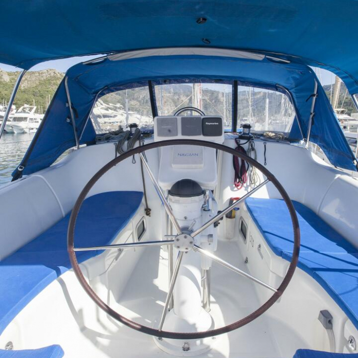 Liberte | Oceanis 373 photo 4