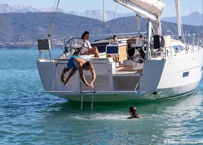 Sandra | Dufour 430 Grand Large photo 1