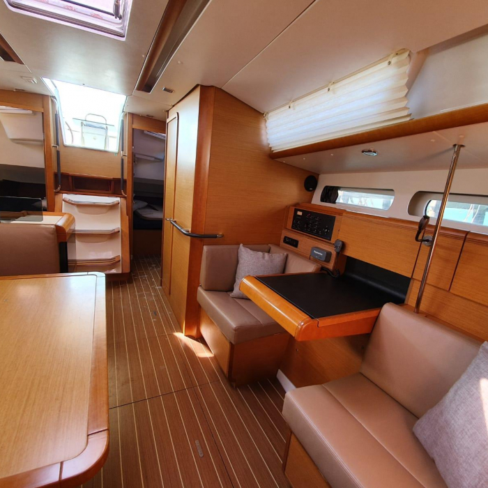 T-Punch | Jeanneau Sun Odyssey 409 photo 16
