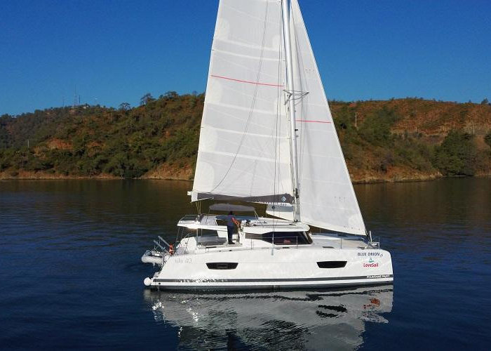 Blue Orion | Isla 40 photo 2