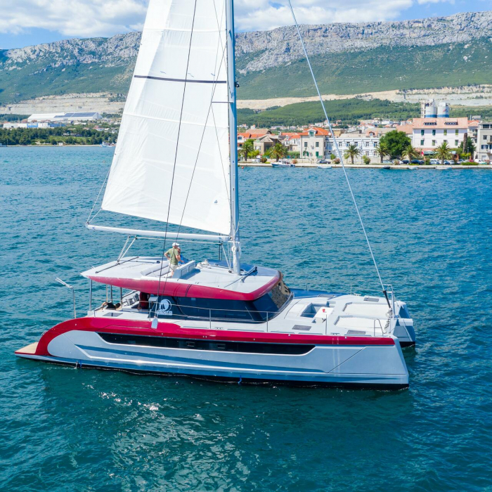 Katamaran | Luna 49 photo 15