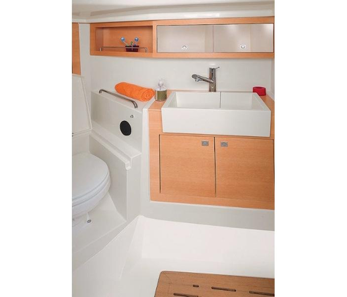 Arianna | Elan 410 performance photo 10