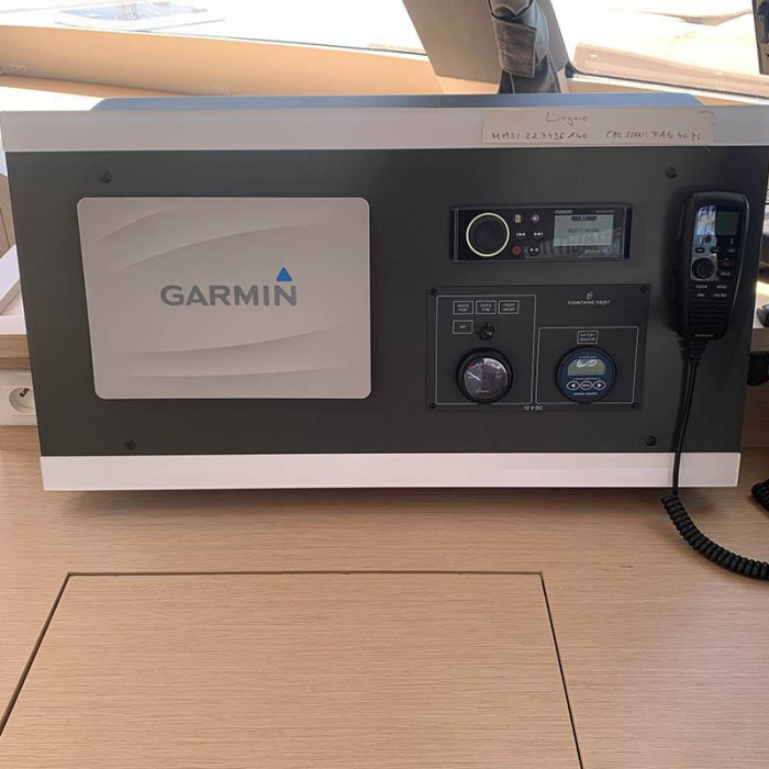 Waterloo | Fountaine Pajot Saba 50 photo 32