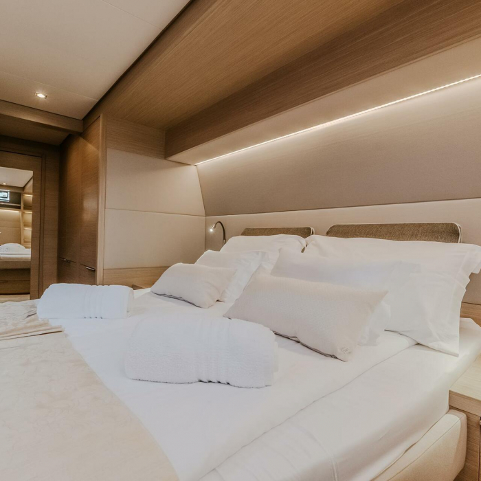 TRI-WING | Lagoon 55 photo 7