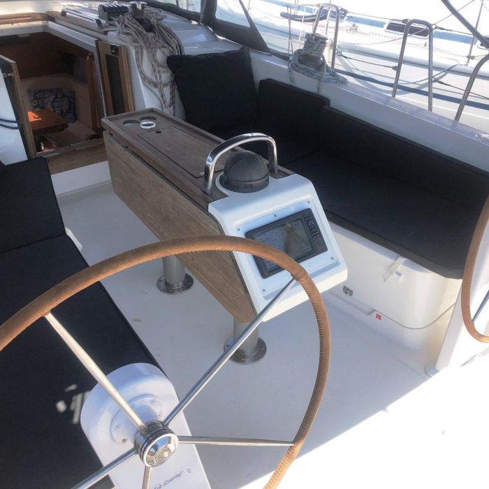 Hermes | Bavaria Cruiser 41 photo 13