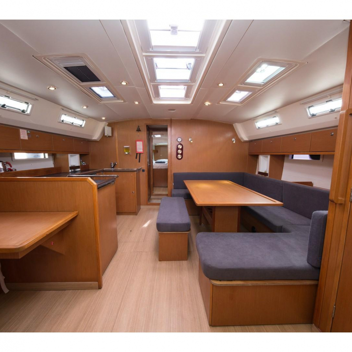 Aziza | Bavaria 50 photo 5