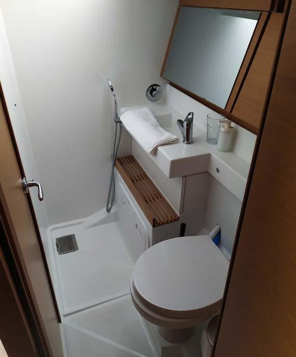 Uccelli | Sun Odyssey 440 photo 20