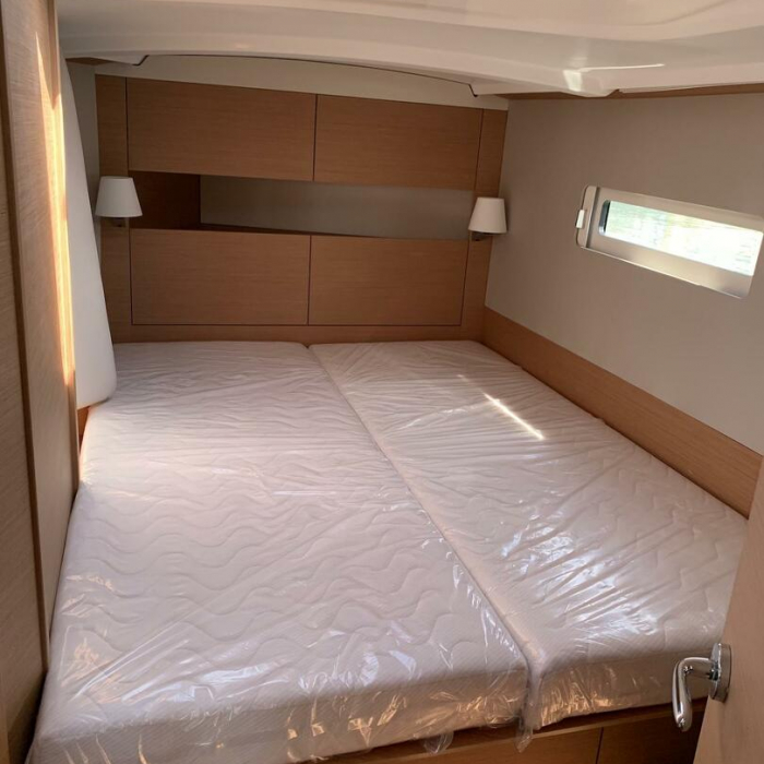 Bella | Sun Odyssey 410 photo 11