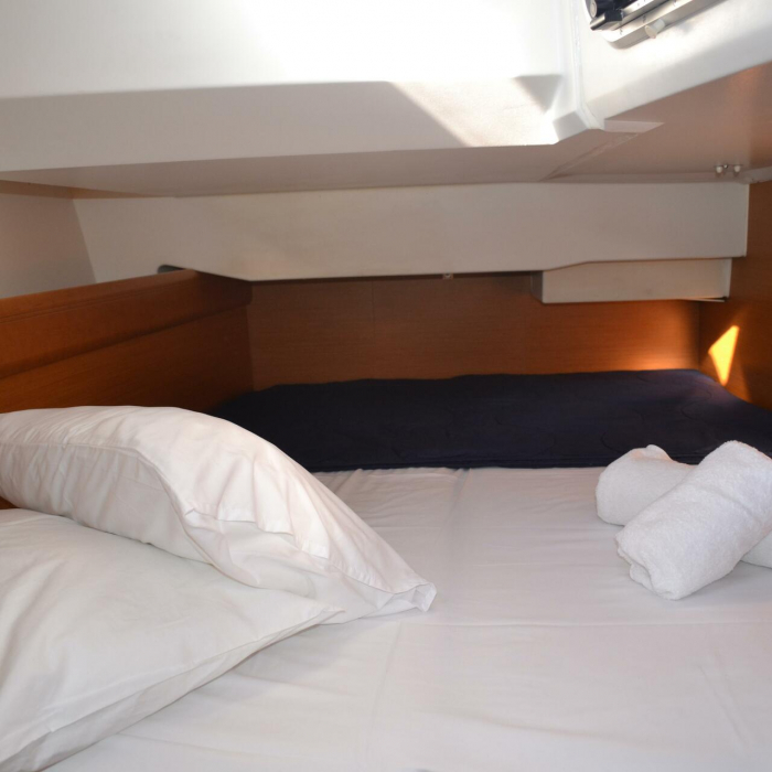 Triada | Sun Odyssey 439 photo 10