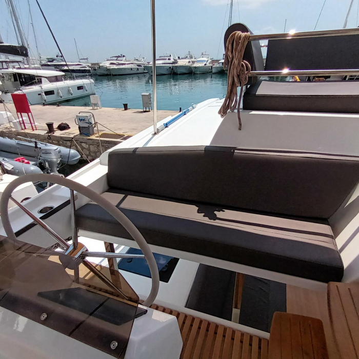 Eros | Fountaine Pajot Tanna 47 photo 4