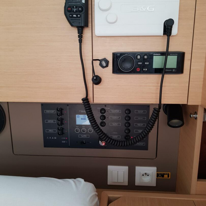 Kolibri | Oceanis 35.1 photo 13