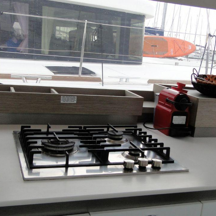 O'NEIRO | Fountaine Pajot Elba 45 photo 8