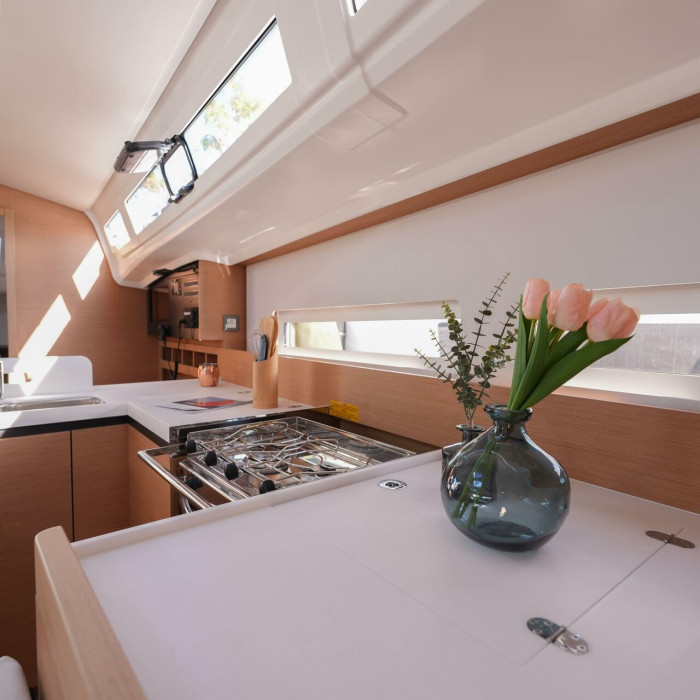 Colibrì | Sun Odyssey 410 photo 9